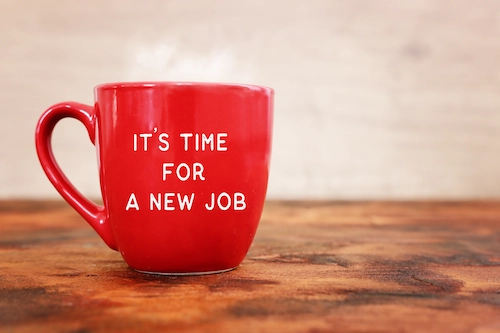 ATS چیست و چگونه رزومه ها را بررسی می کند؟